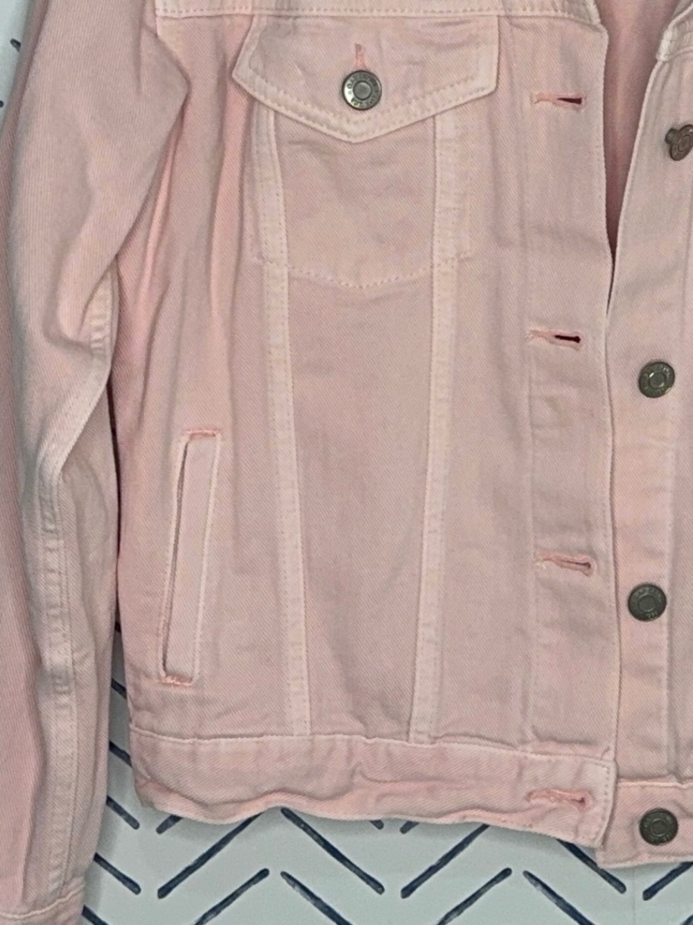 GAP RARE Light Pink Denim Jacket Cropped Trucker Jean Jacket Casual Cottagecore - Picture 5 of 5